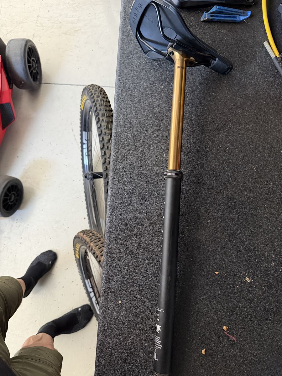 FOX Transfer Factory Kashima Dropper Post 31.6mm x 240mm Travel - Trail/Enduro Ready