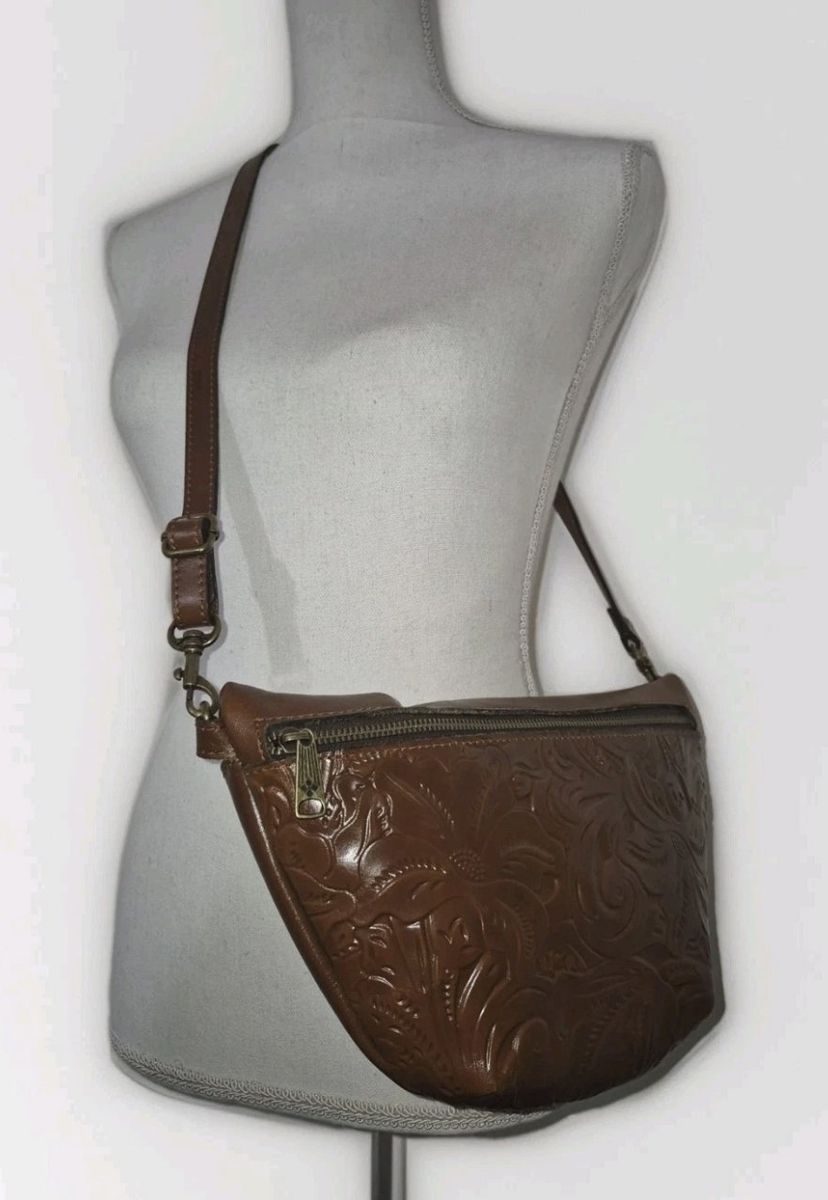 Patricia Nash FLORENCE TINCHI TOOLED Floral Full-Grain Leather Convertible Bag
