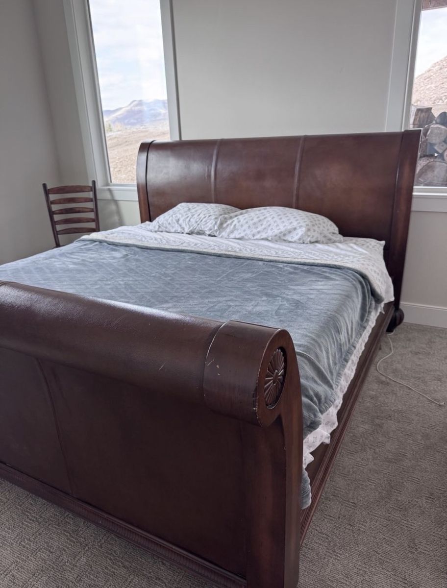 king Sleigh And Mattress