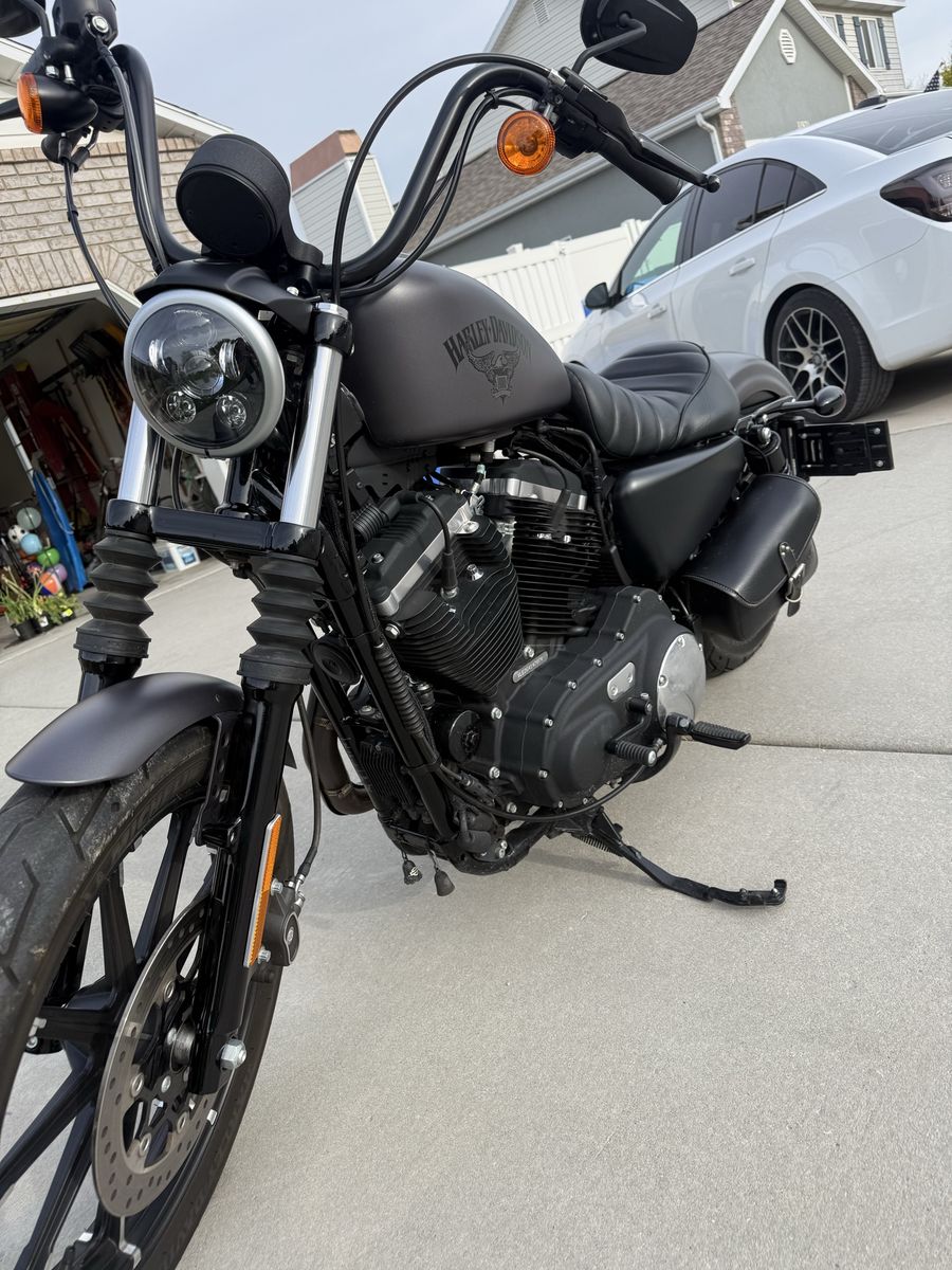 Harley Davidson sportster xl 883