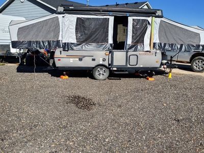 2022 Forest River Rockwood Freedom 2318G Pop‑Up Tent Trailer – Clean, Light Use