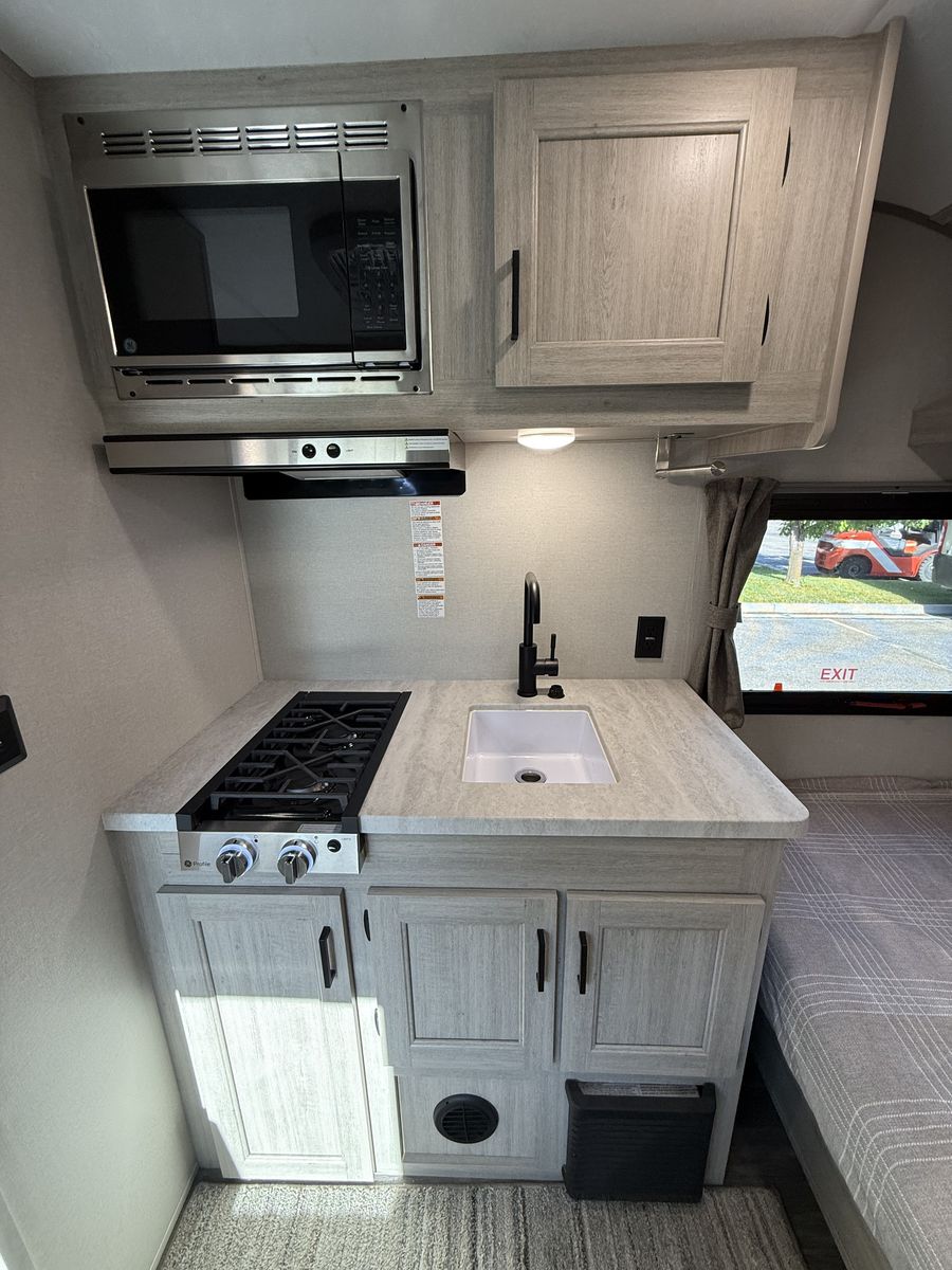 Main image 11