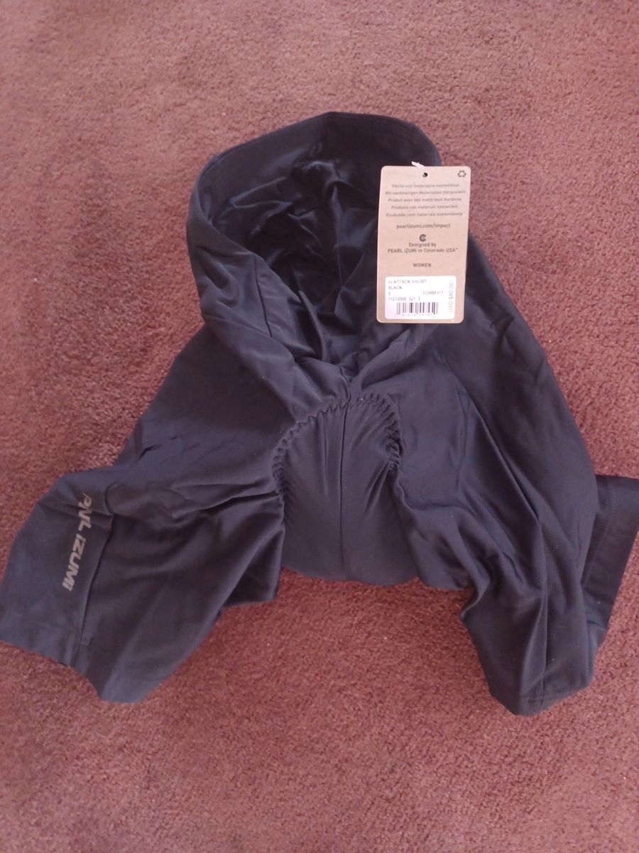 Women's Pearl Izumi bike shorts 