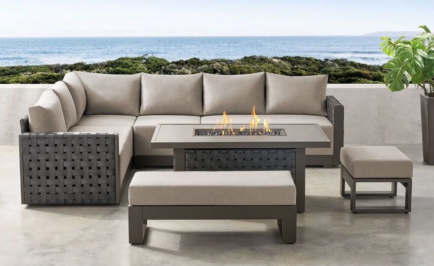 Outdoor Furniture & BBQs – Online Auction Ends Thursday!