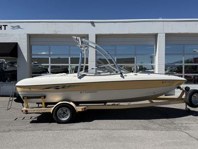 2006 19' Stingray 195 LX Bowrider