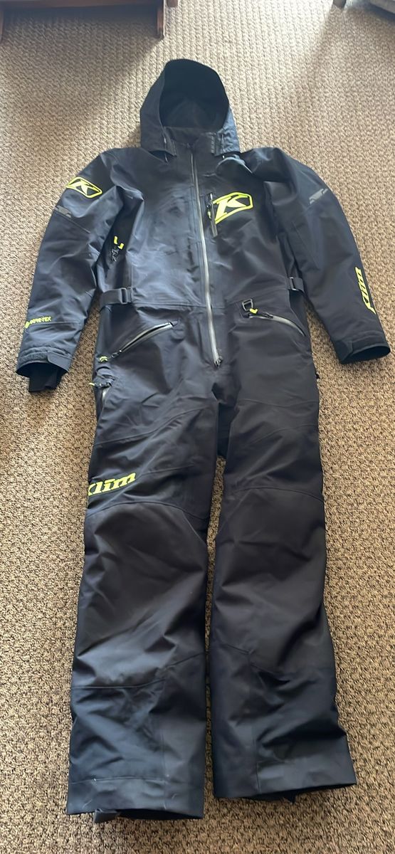 Klim men’s large snowmobile suit