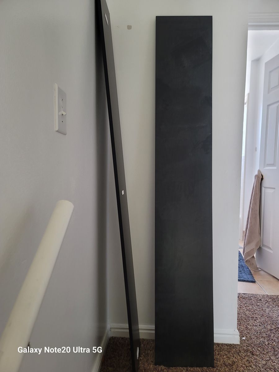 Wall shelves