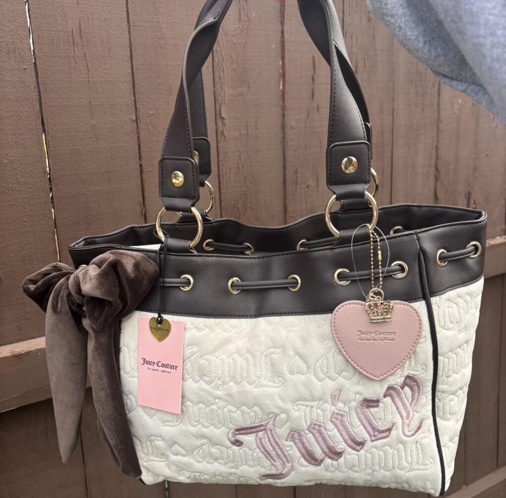 Vintage Dreams Juicy Couture Daydreamer