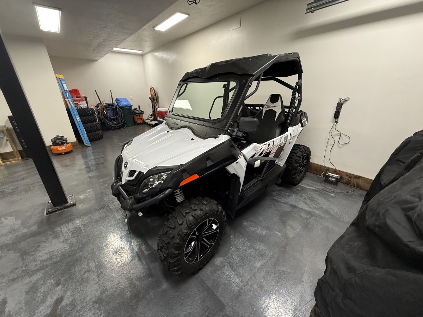 2022 CF Moto Z-Force 800