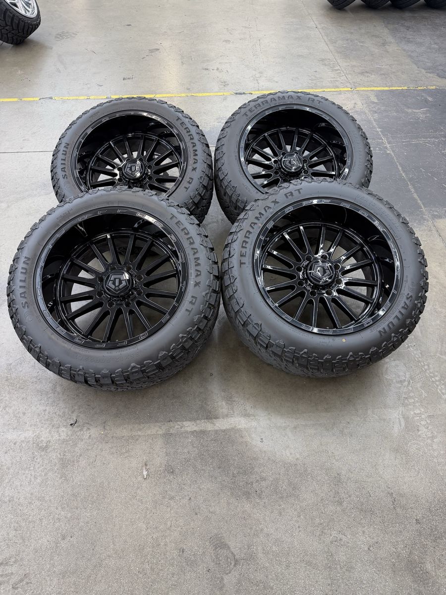 NEW 2026 tis 567B 22x12 wheels/ 35x12.50r22 tires