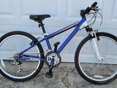 Specialized 24" Kids bike