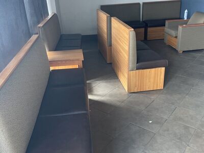 booths (6) (brown Leather Cushions)