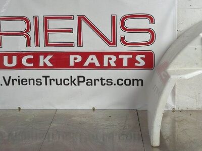 Kenworth T800 Flat Glass Internal Air Cleaner Fender Extension