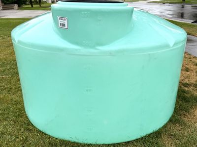550 Gal Clean Water Storage Tank