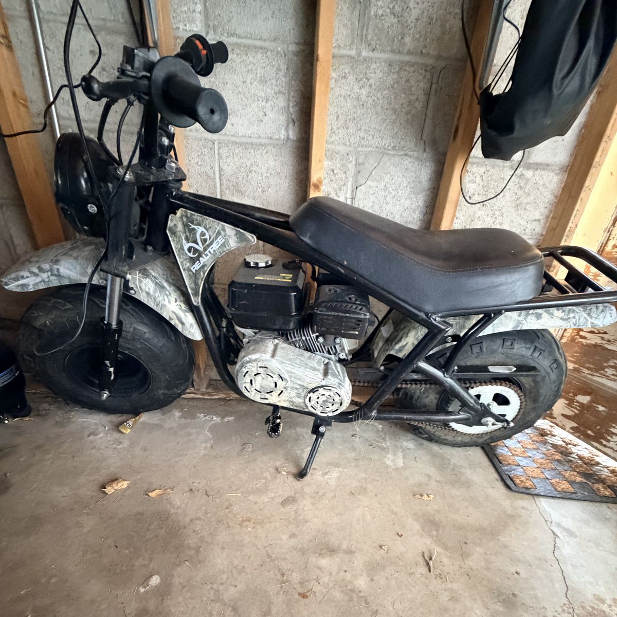 Coleman B200C Mini Bike
