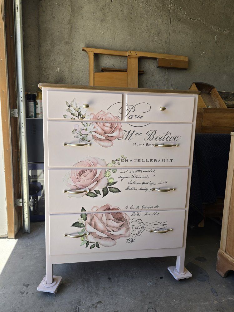 Main image 6