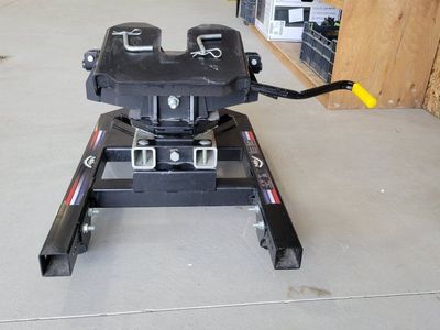 PullRite Pulliam 2700 15K Superglide Short Bed 5th Wheel Hitch