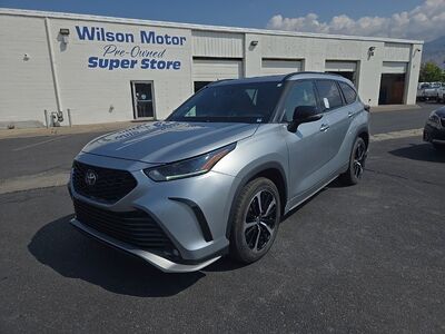 2022 Toyota Highlander XSE