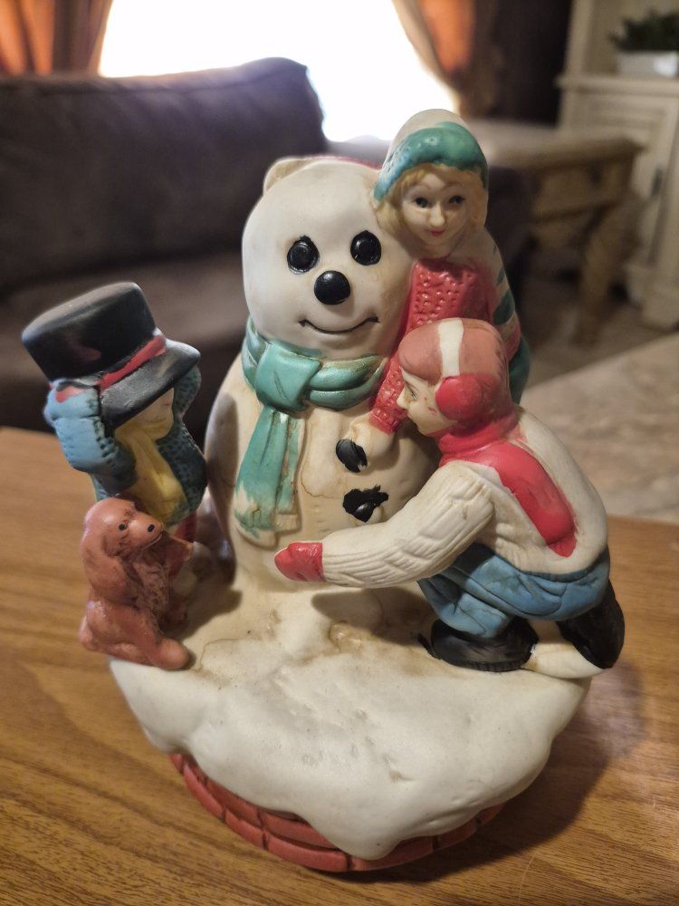 Vintage 1987 Christmas Around the World "Building a Snowman" Musical Figurine
