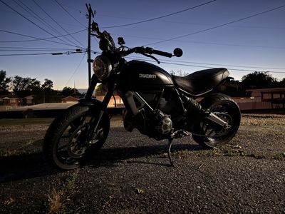 2016 Ducati Scrambler Full Throttle Motorcycle