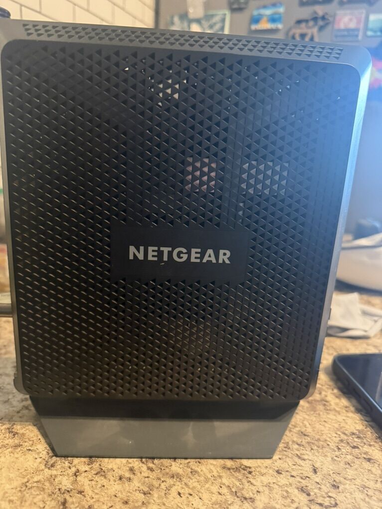 Netgear AC1900 C7000 Cable Modem Router