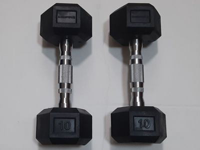 Inspire - Fitness Set of Two 10-lb Hex Dumbbells - Rubber Coated Cast Iron with Chrome Ergonomic Knurled Grip - in New Condition