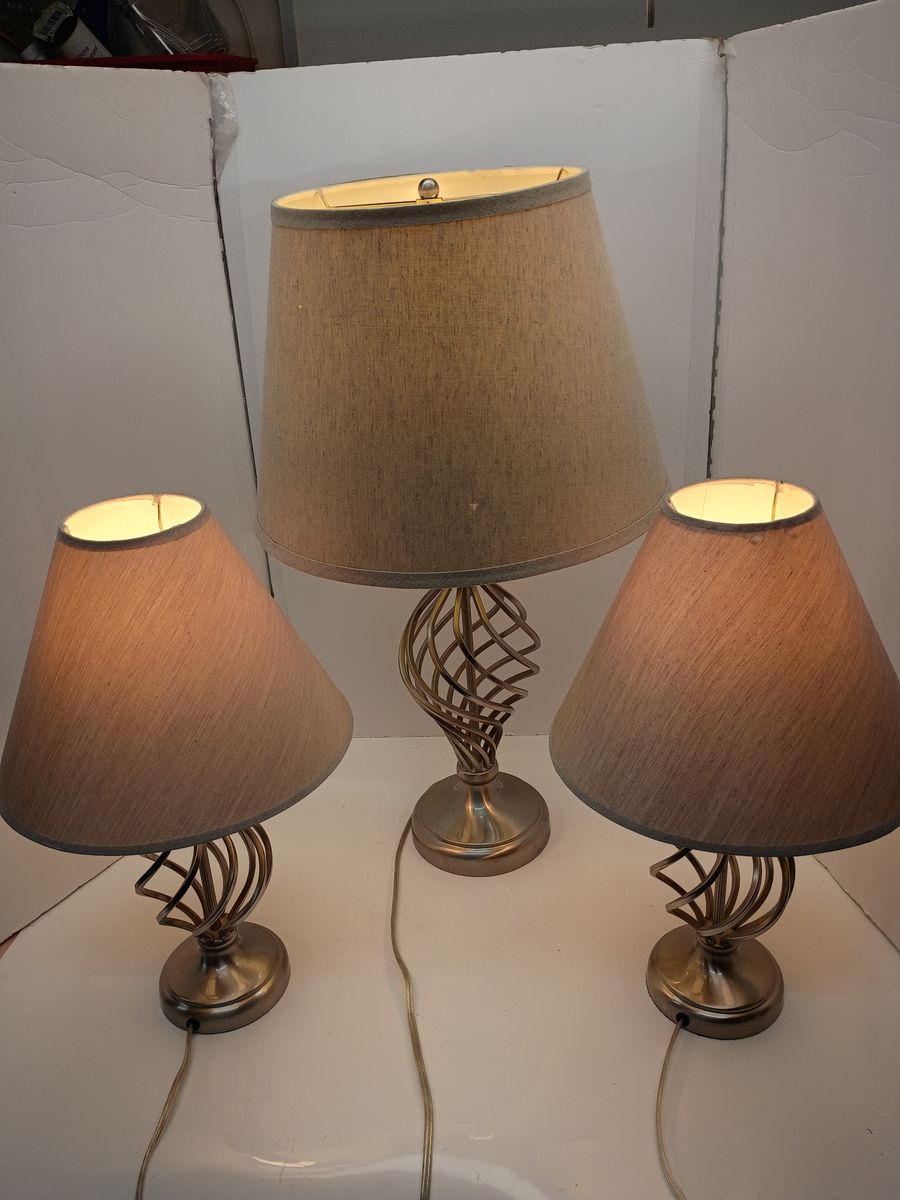 Safavieh Lattice Scroll H Urn Table Lamp Nickel Set of 3