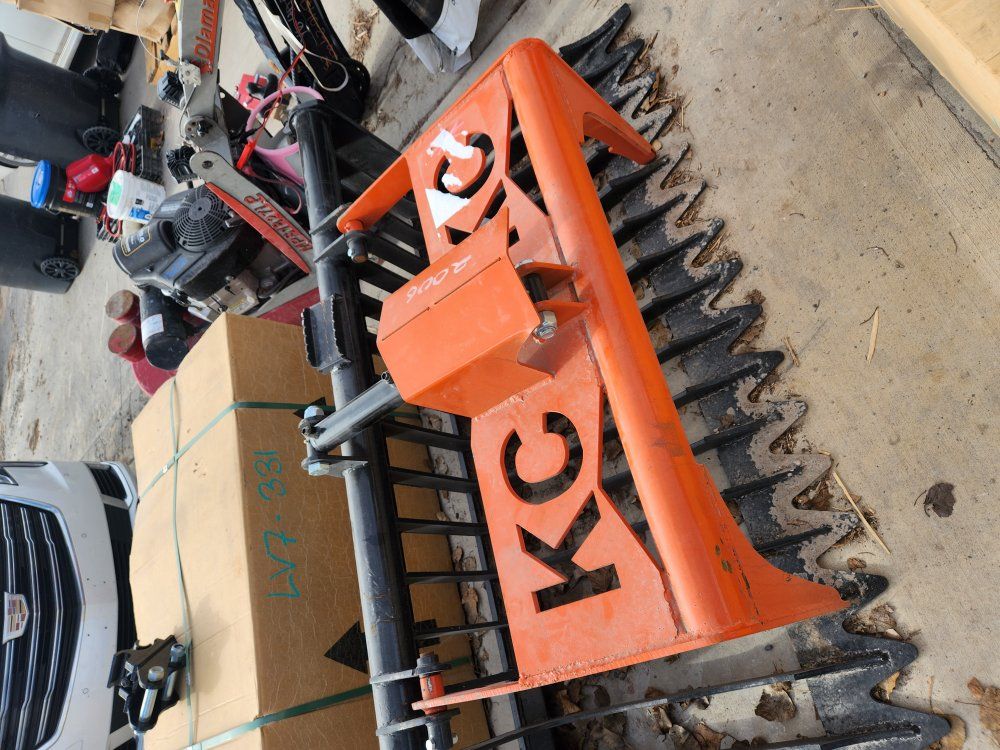 new skid steer hydraulic grapple bucket