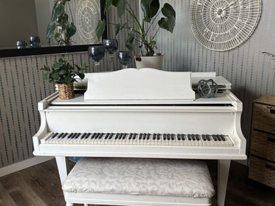 Beautiful Antique Monarch Baby Grand Piano