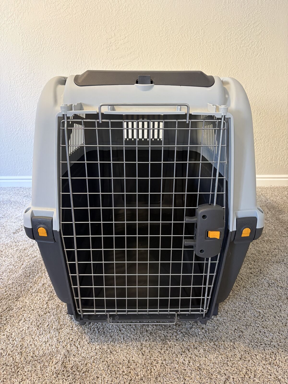 Skudo 32in Dog Kennel