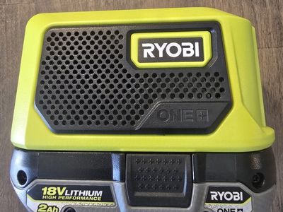 Ryobi ONE+ 18V Bluetooth Speaker PAD02 with 2Ah Battery