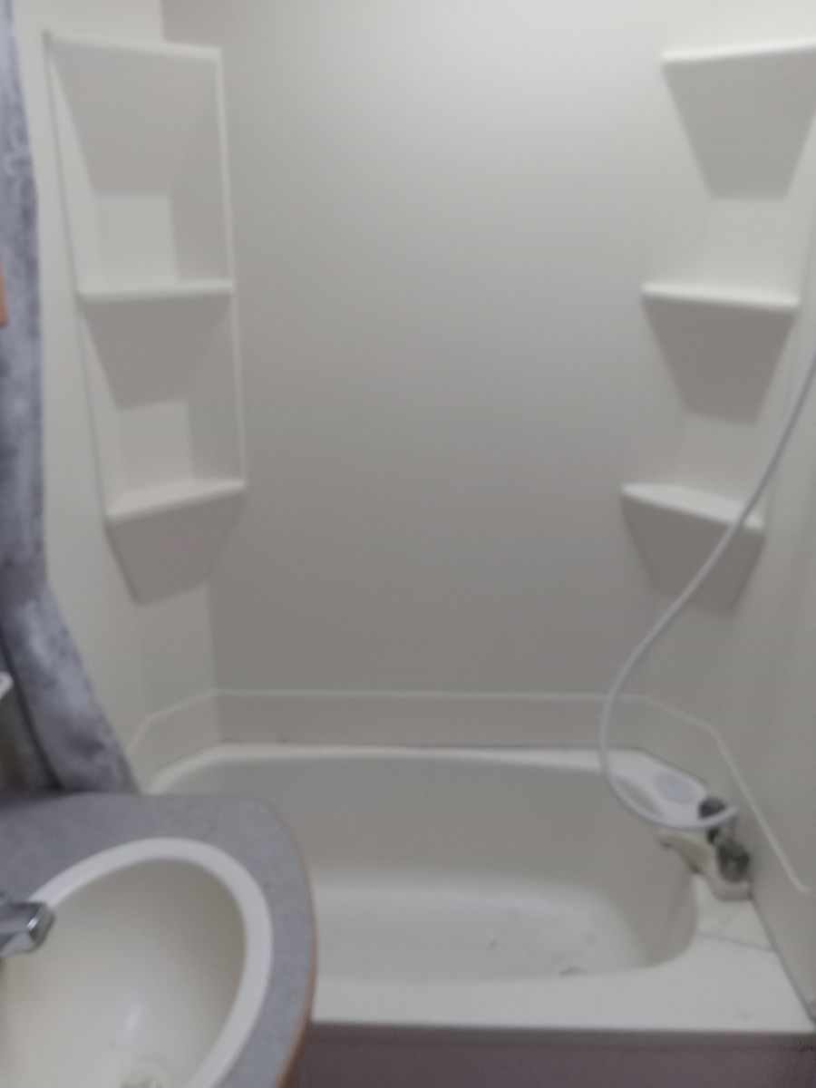 Main image 7
