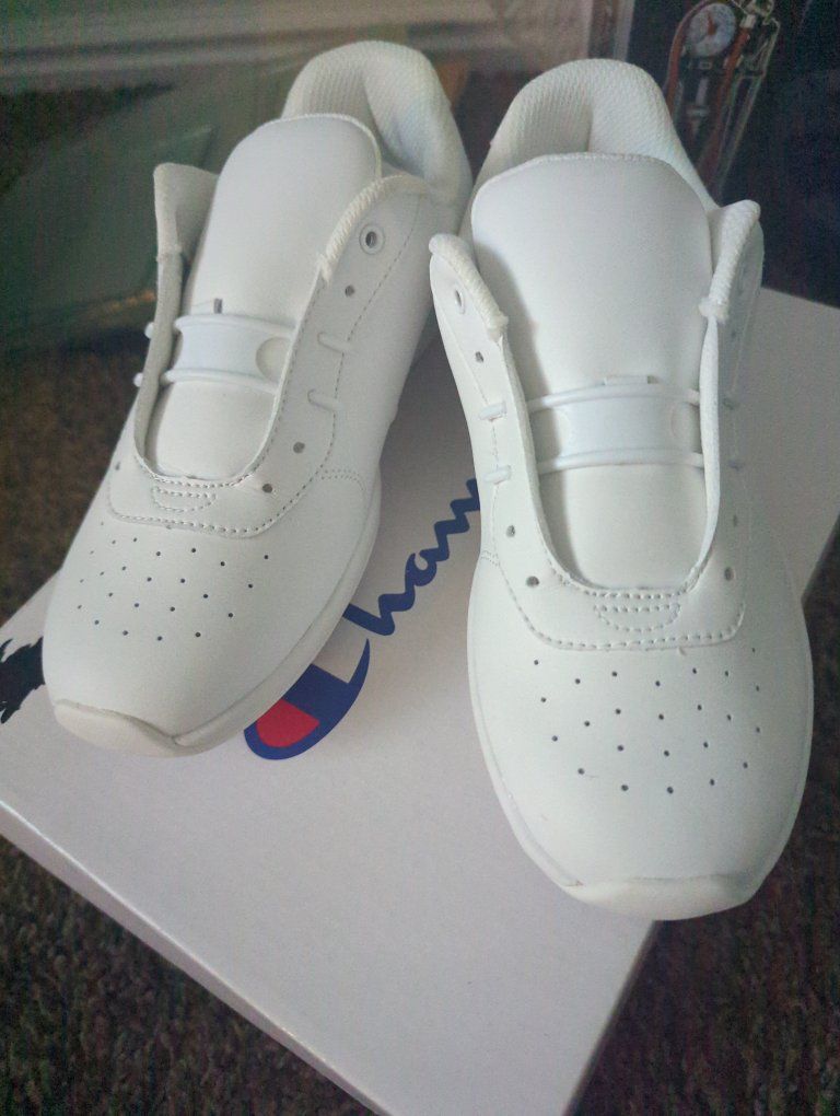 Champion White Cheer Shoes - Ladies Size 7.5