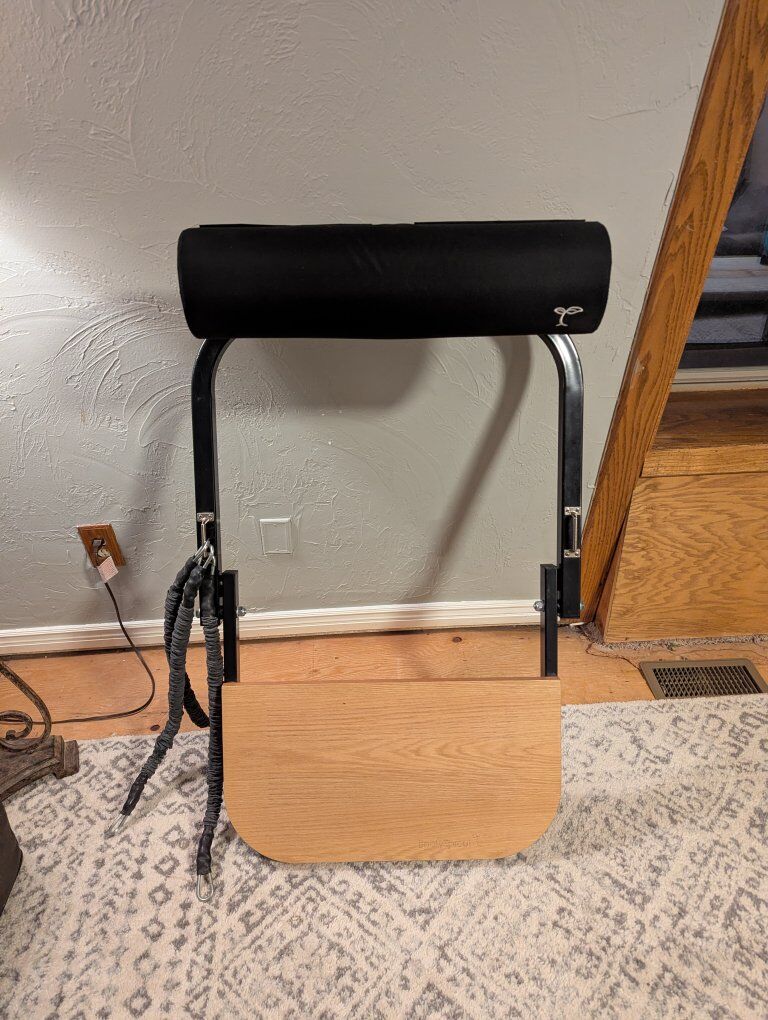 Booty Sprout Glute Bridge Resistance Band Workout