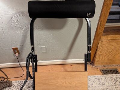 Booty Sprout Glute Bridge Resistance Band Workout