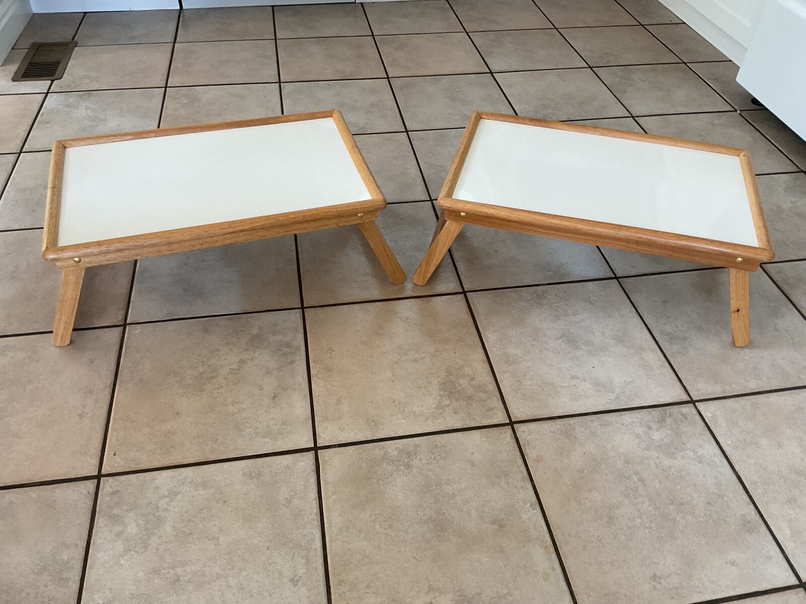 2 Winsome Folding Trays