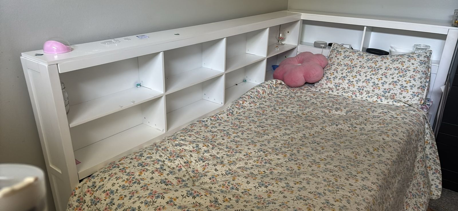Twin bed and mattress