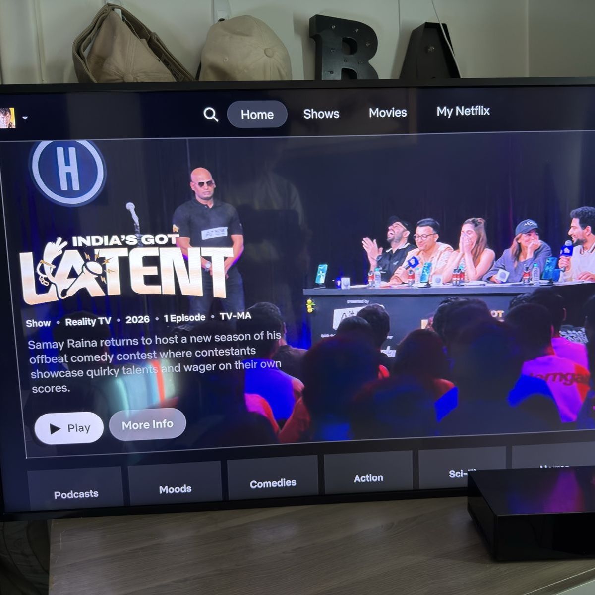 49" Class The Frame Qled Smart 4k UHD TV (2019)
