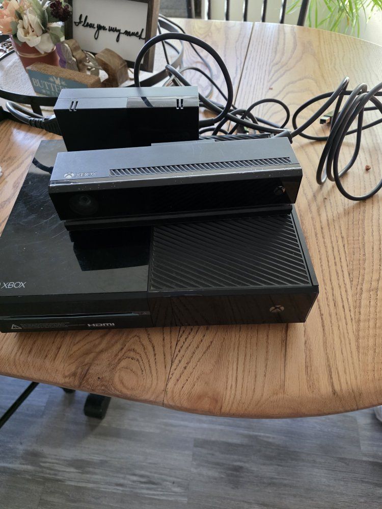 Main image 5