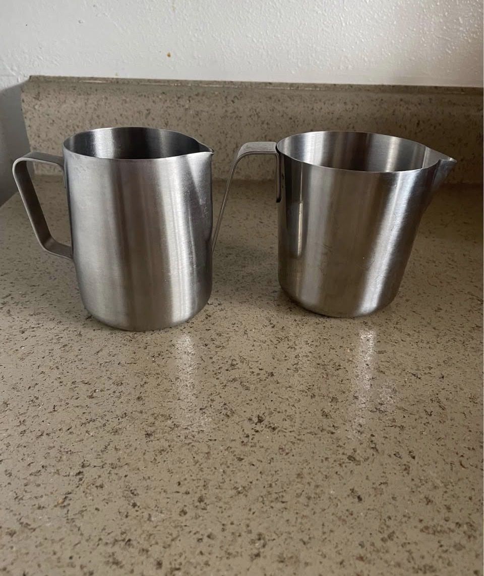 Breville pitchers