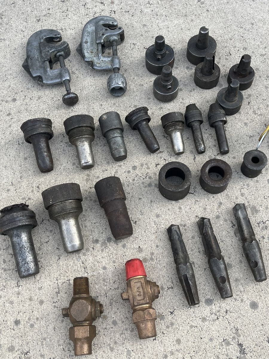 Mueller Water works tools