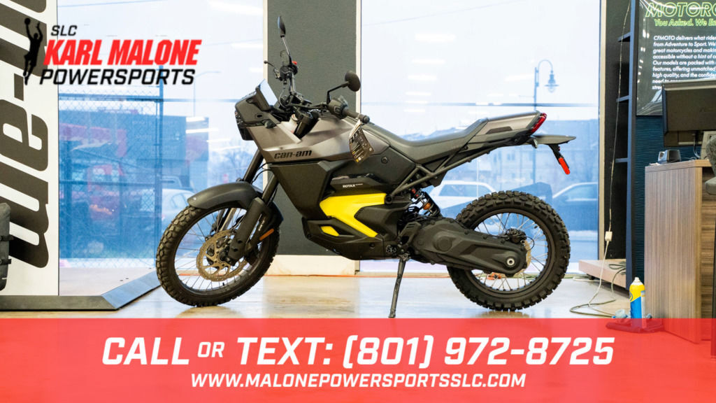 2025 Can-Am® Origin Carbon Black