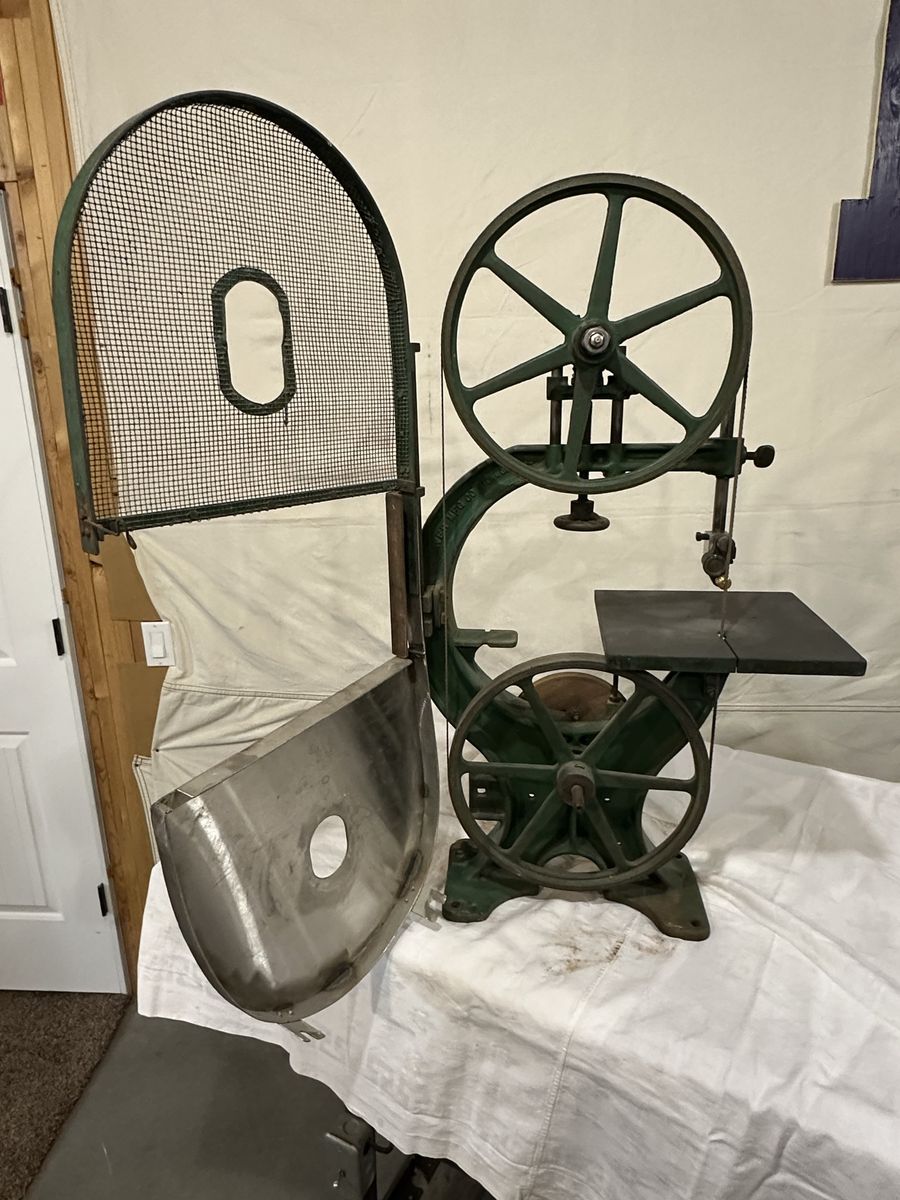 Main image 7
