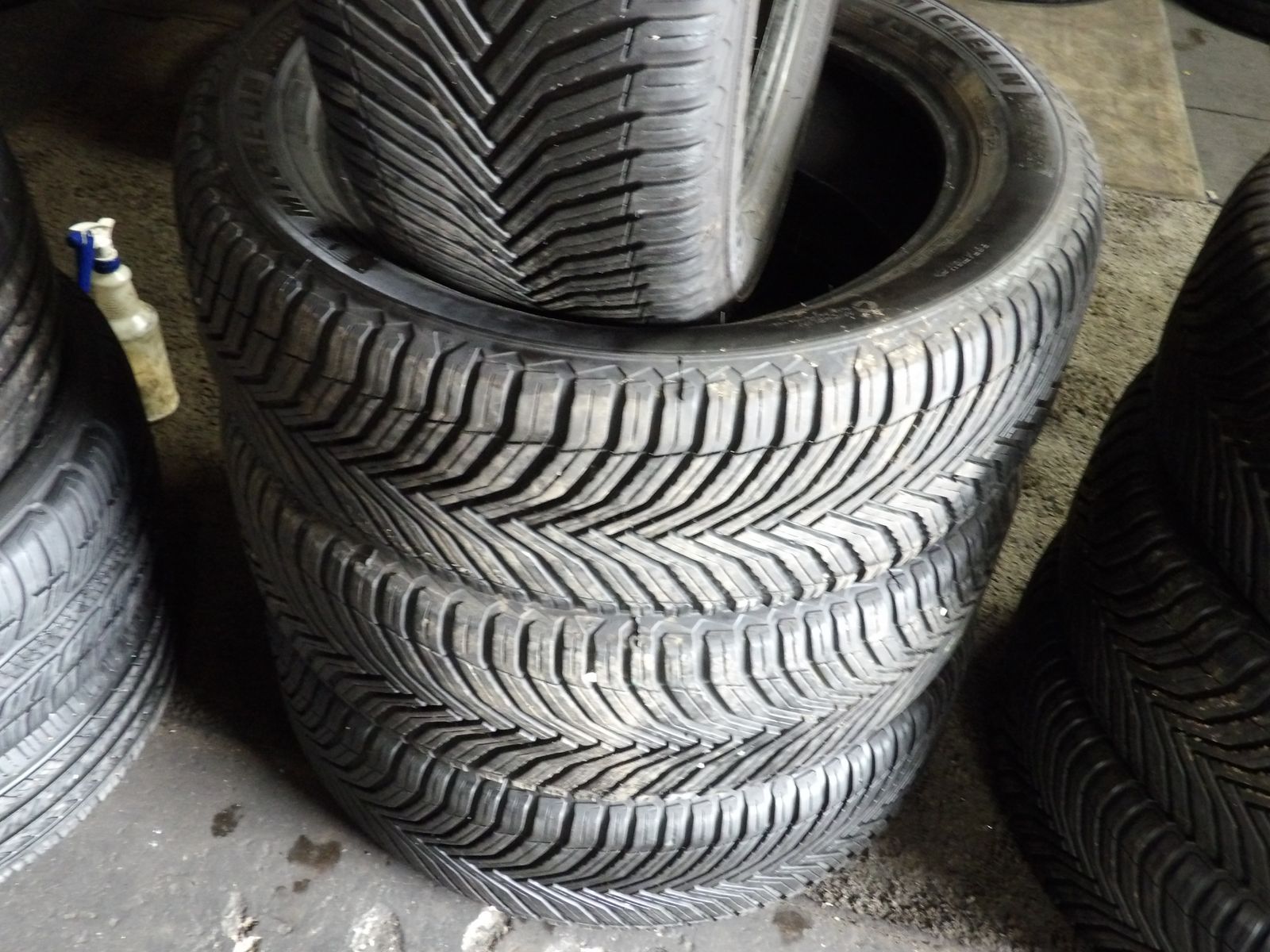 235/55R20 MICHELIN CROSSCLIMATE 2 SET OF USED TIRES