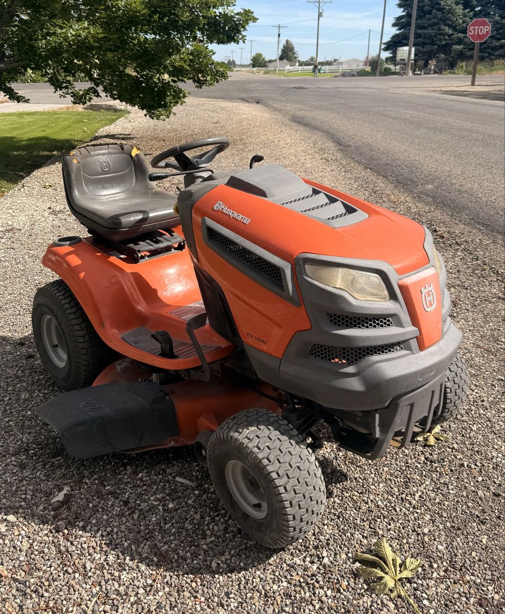 Riding mower 2018 Husqvarna