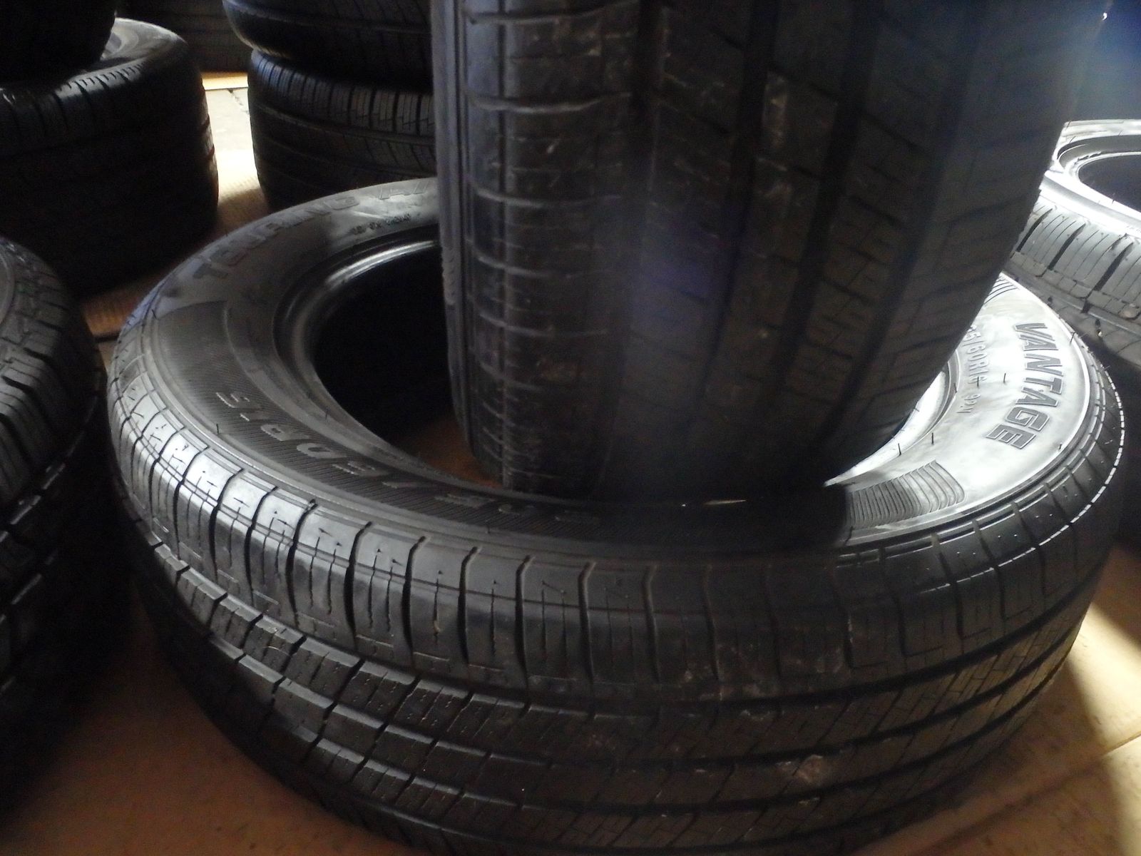 205/60R16 VANTAGE TOURING A/S PAIR OF TWO USED TIRES