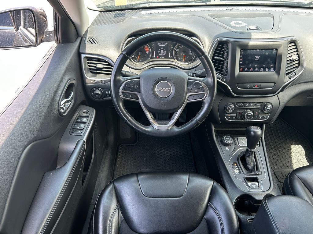 Main image 29