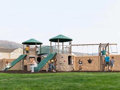 Lifetime Double Tower Playset