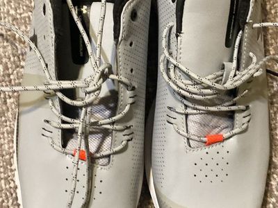 New. Under Armour HOVR Drive 2 Golf Shoes Men's Size 11. , Gray Black Spikeless Waterproof