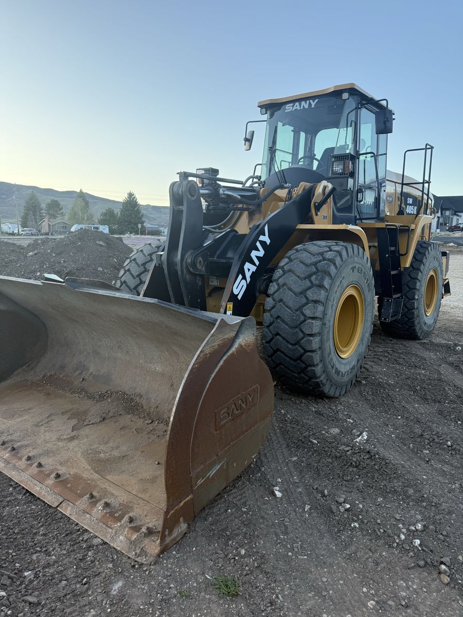 2023 Sany SW405K loader